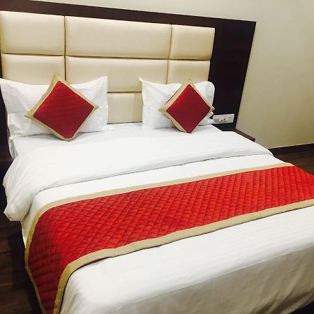 Arya Sheraton Hotel Ajmer Exterior photo
